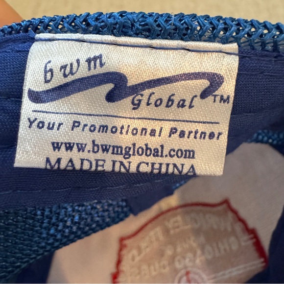 Wrigley Field Home of Chicago Cubs Retro Trucker SnapBack Mesh Hat Cap Budweiser - Picture 5 of 5